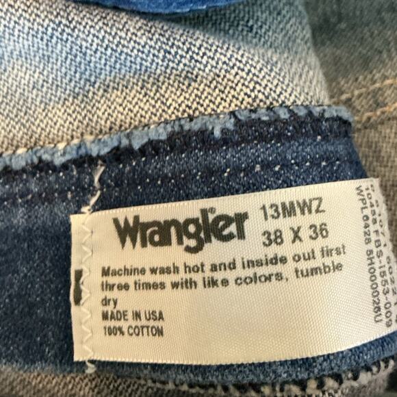Vintage Wrangler Mens Straight Leg Blue Jeans 38 x 36 Western Farm Rodeo Outdoor - Picture 2 of 7